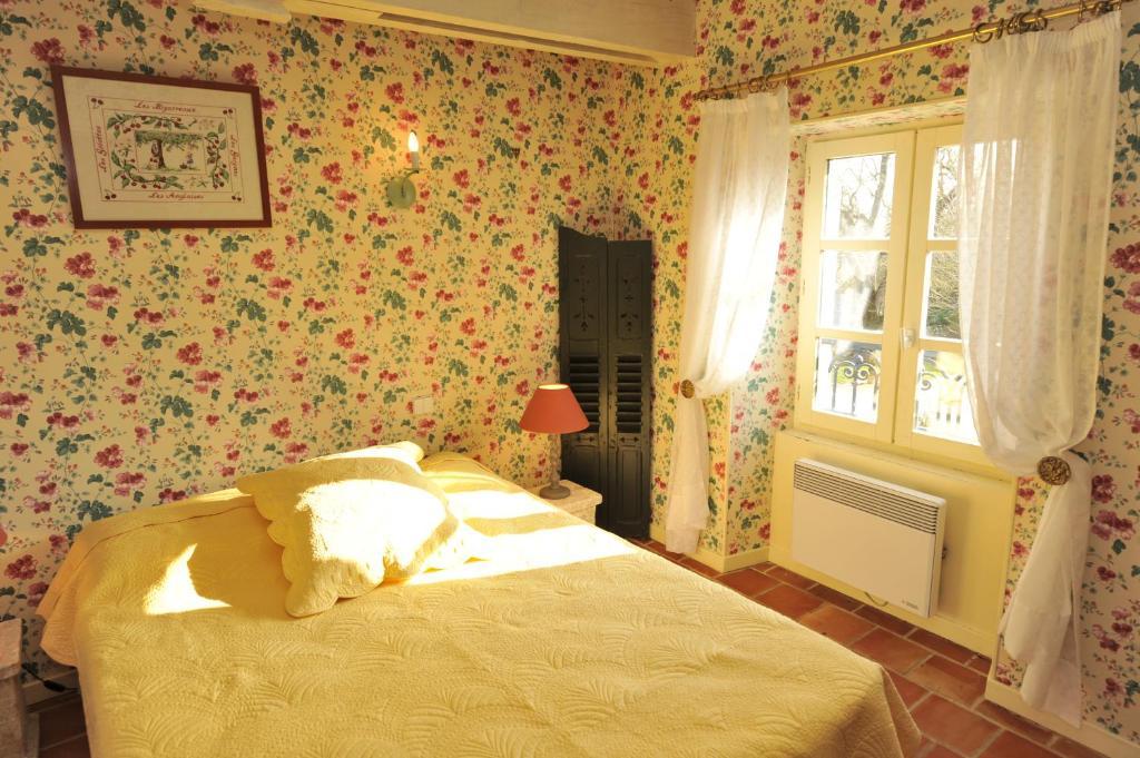 Moulin De Labique Bed & Breakfast Saint-Eutrope-de-Born Room photo